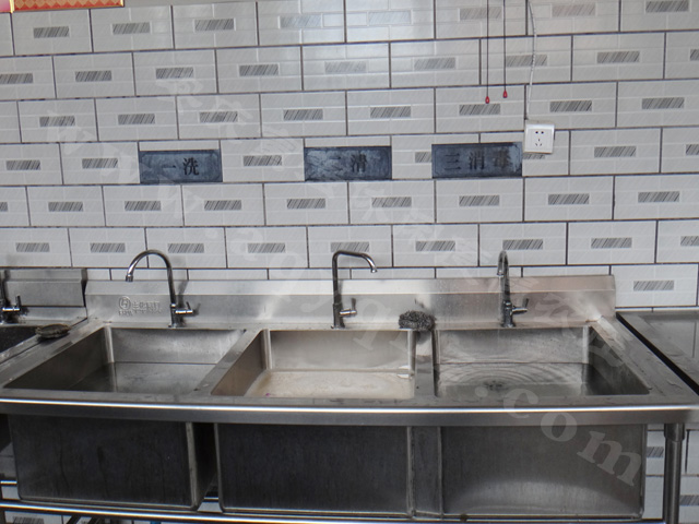 酒店洗菜间